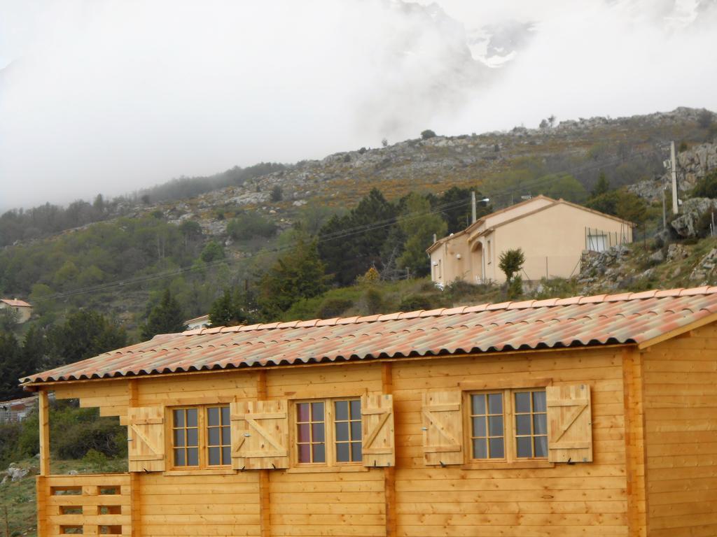 Les Chalets De Lozzi Calacuccia Exterior foto